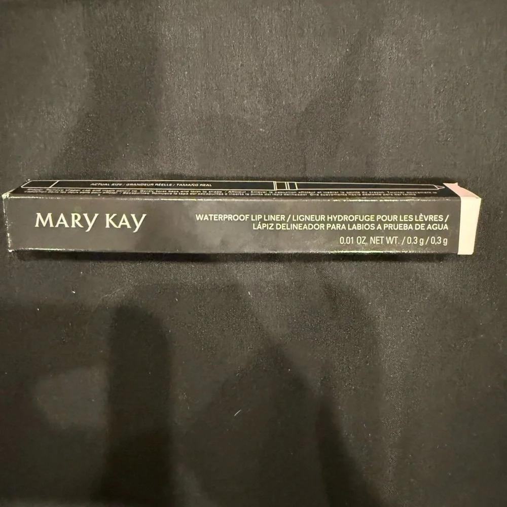 Mary Kay Waterproof Lip Liner - Pink Nude New in Box